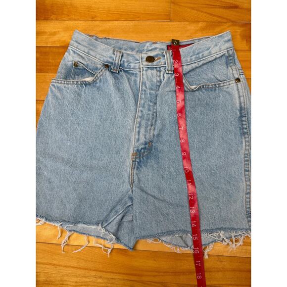 Vintage 80s Jean Shorts, High Rise Light Wash Cutoffs, Geoffrey Hunter 24"W, 0-2 - Picture 8 of 10